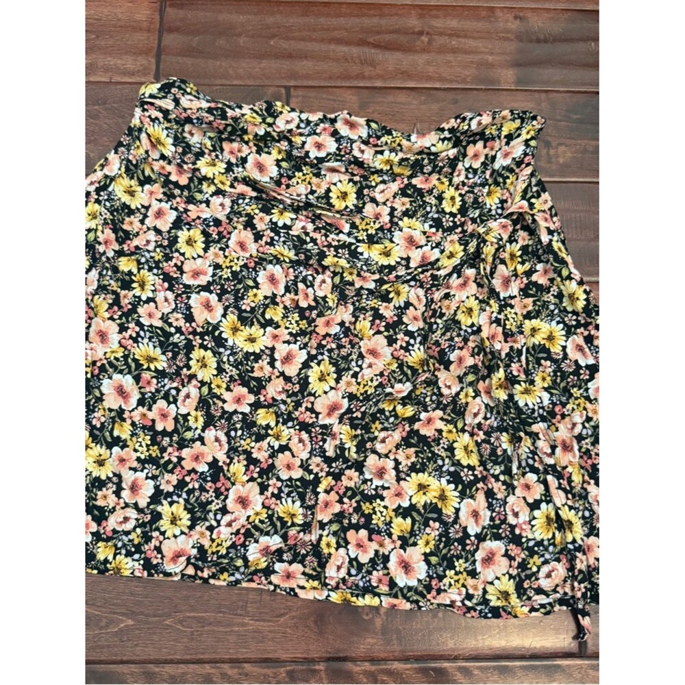Floral Print Black A-Line 4x Skirt wrap style Pink Yellow Flowers zip A17